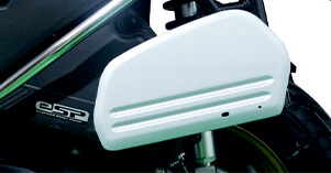3-Step Adjustable Rear SuspensionThis special edition Activa comes with black chrome highlights, both on the front and on the logo carved on the side panels, projecting the premium essence of the scooter.